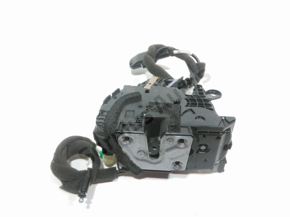 Serrure de porte avant gauche