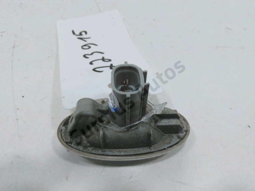 Répétiteur d'aile droit