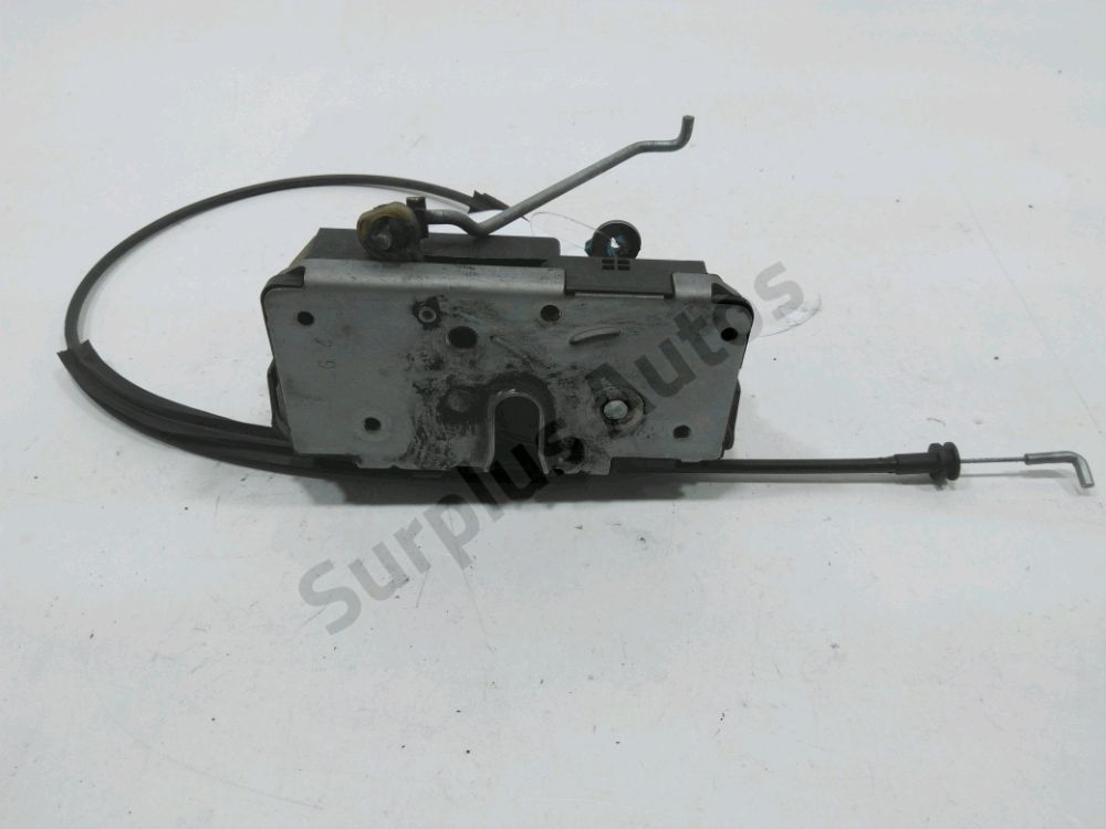 Serrure de porte avant droite