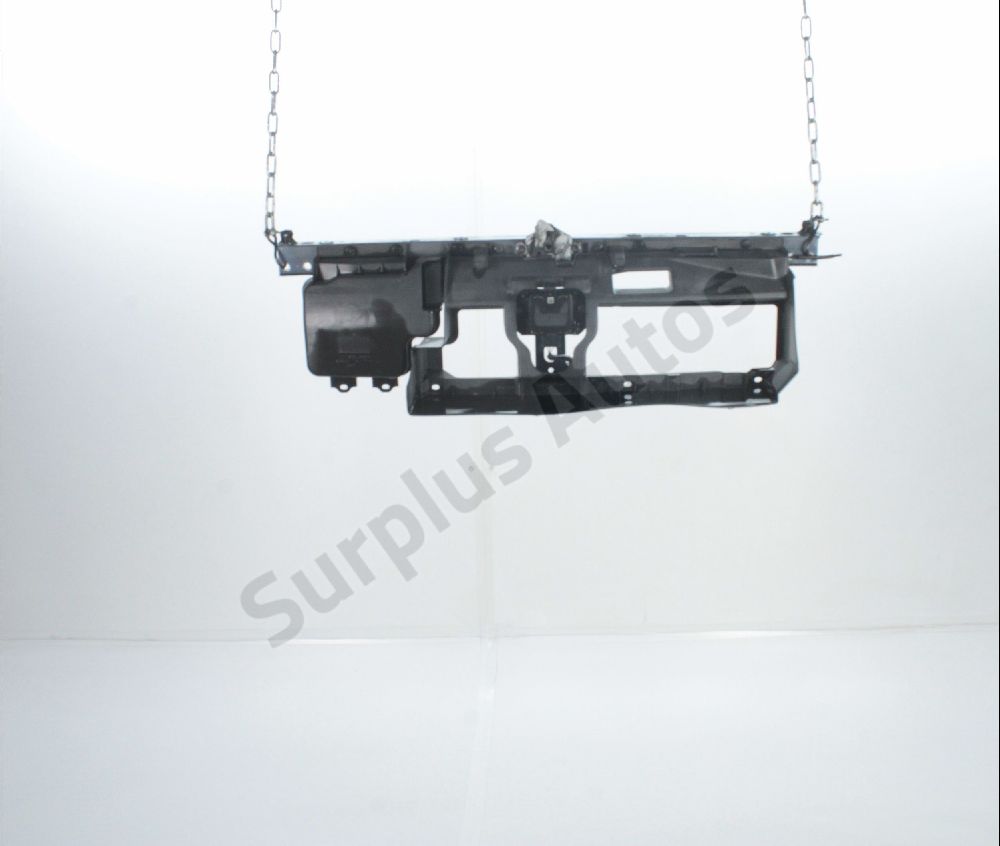 Traverse supérieure armature avant