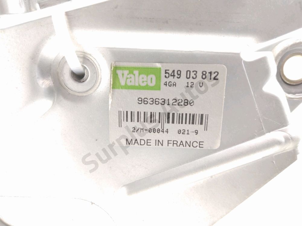 Moteur d'essuie glace arrière