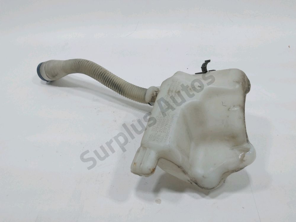 Réservoir de lave glace avant
