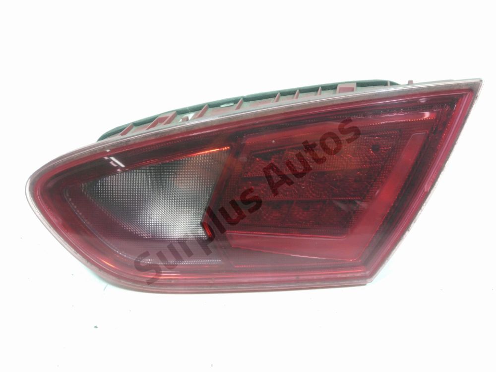 Feu arriere interieur droit