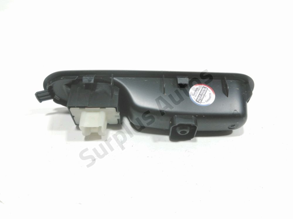 Commande lève-vitre avant droit