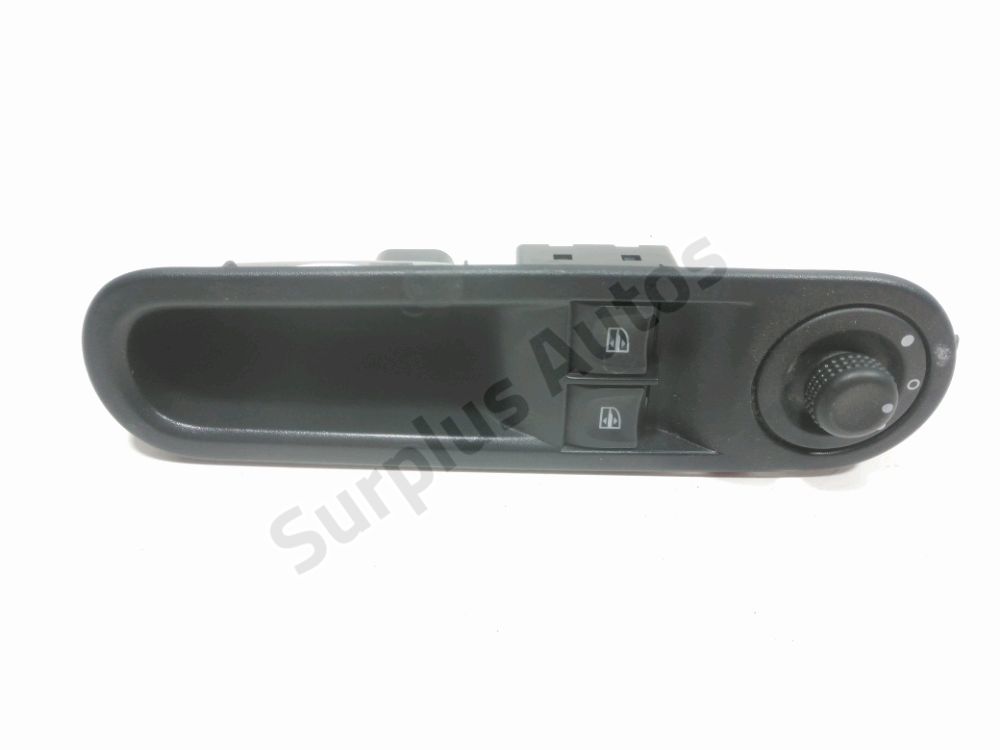 Commande lève-vitre avant gauche