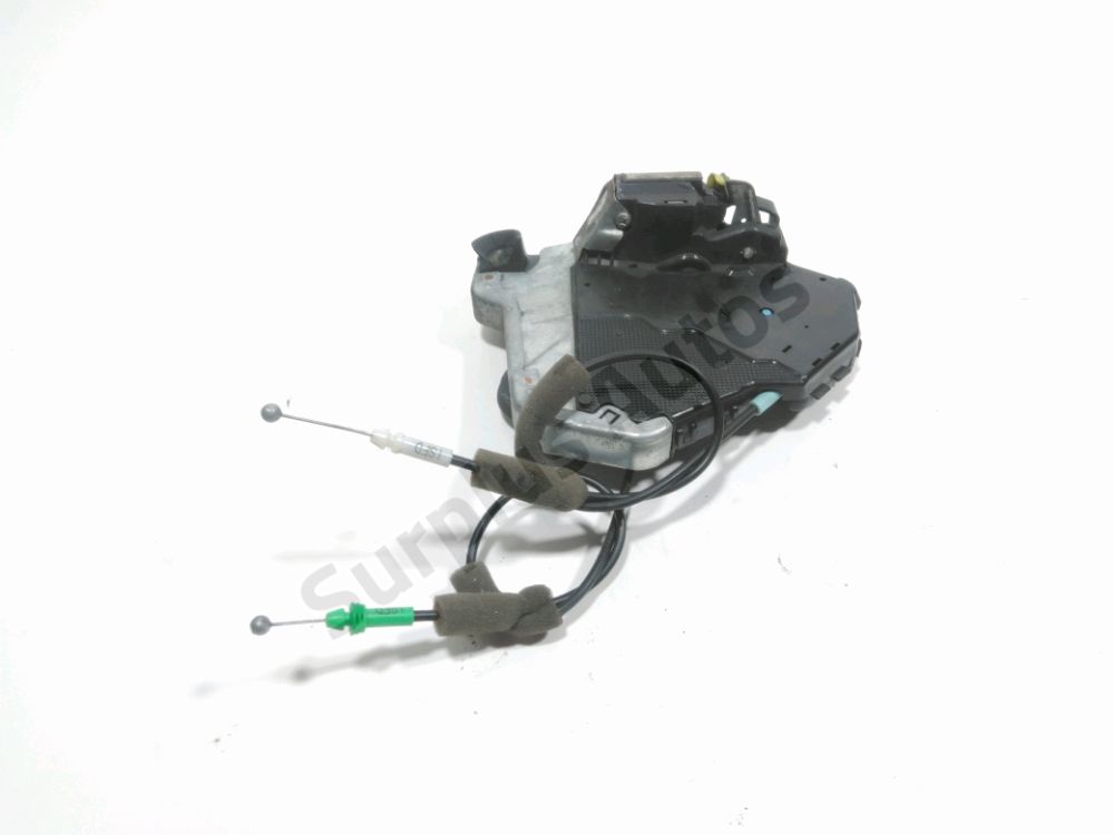 Serrure de porte avant gauche