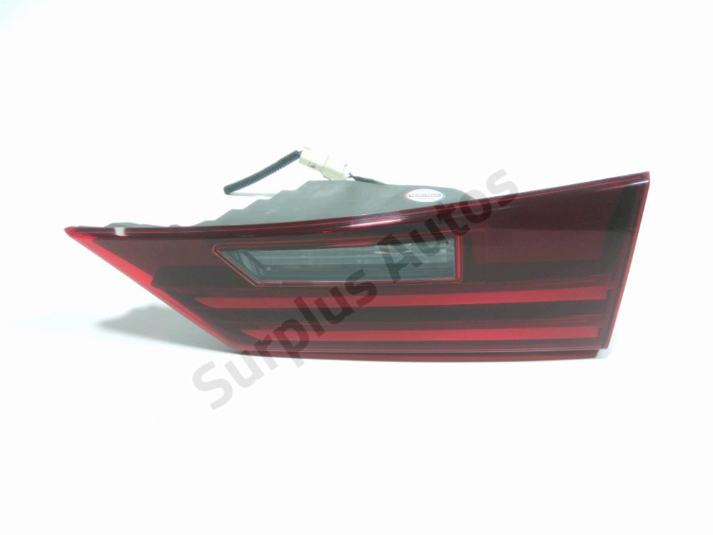 Feu arrière intérieur droit