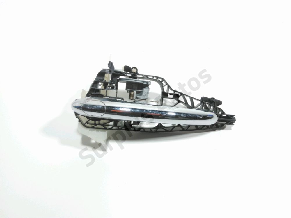 Poignée extérieure avant gauche