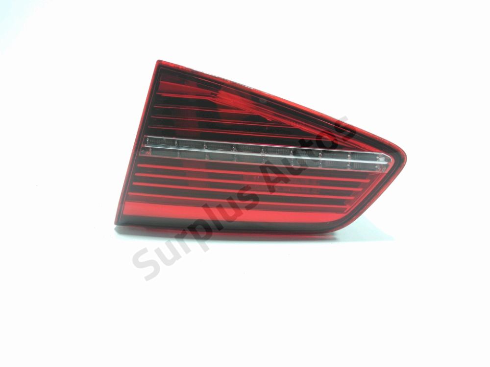 Feu arrière intérieur droit