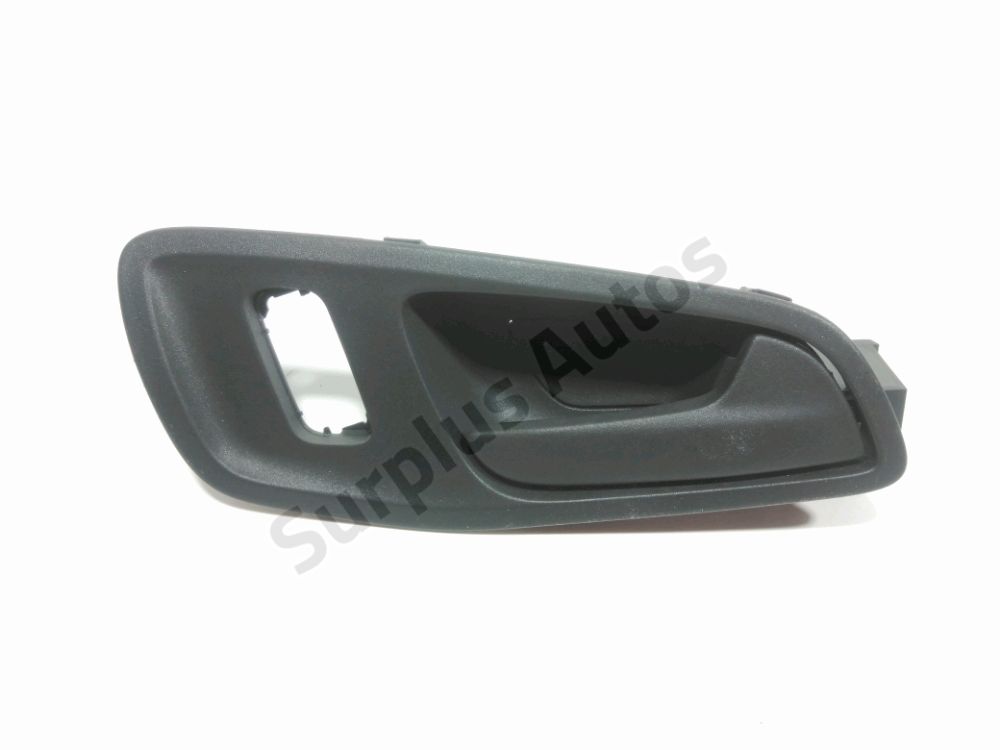 Poignee interieure porte avant droite