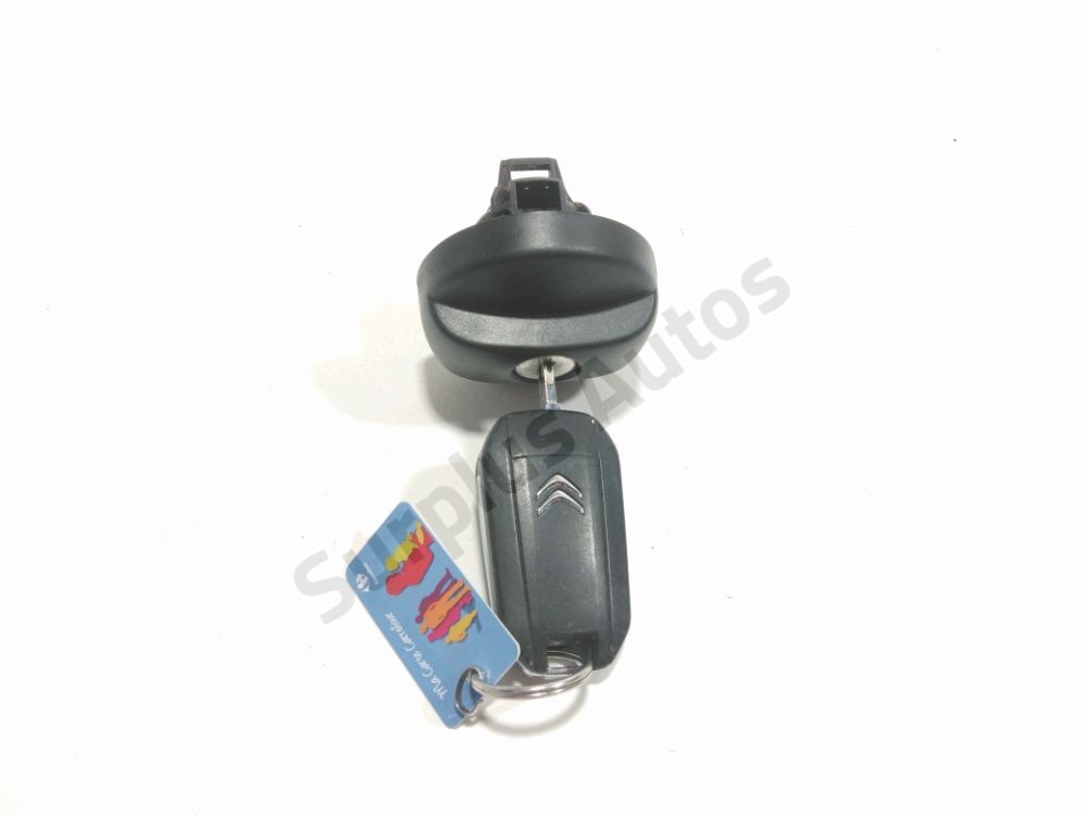 Bouchon de réservoir à carburant