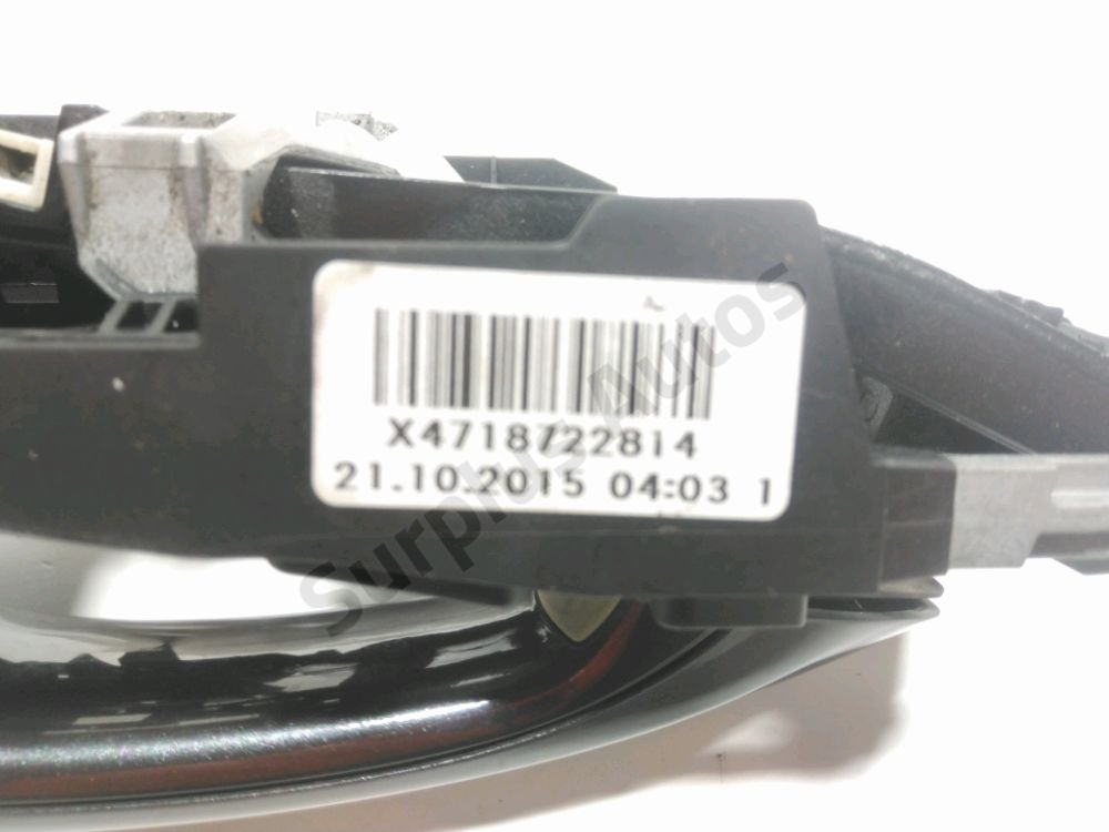 Poignée extérieure avant droite