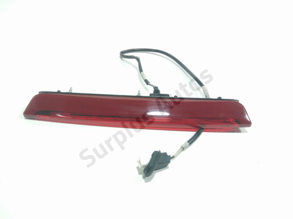 Feu stop supplémentaire