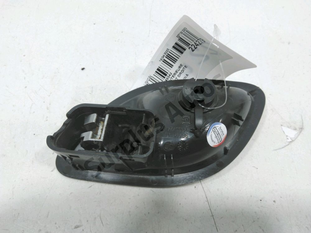 Poignée intérieure porte avant droite