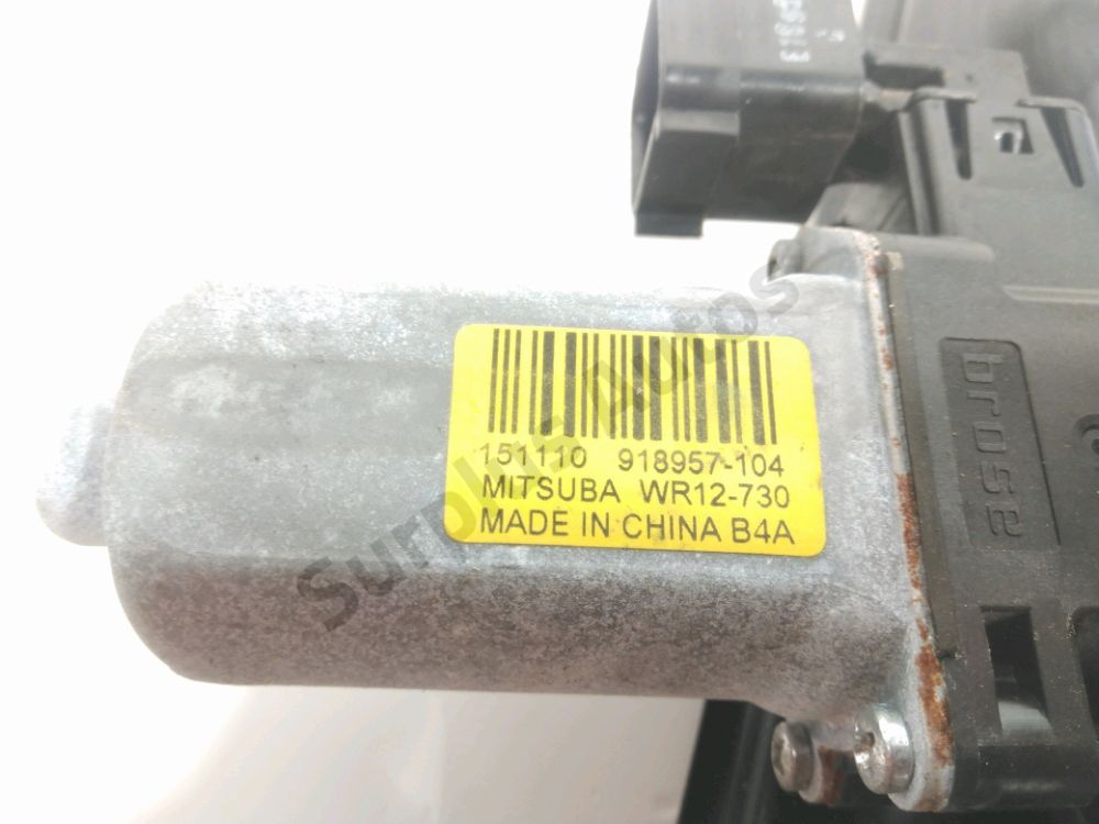 Lève-vitre électrique arrière droit