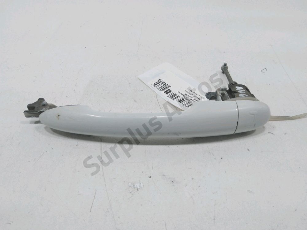 Poignee exterieure avant gauche