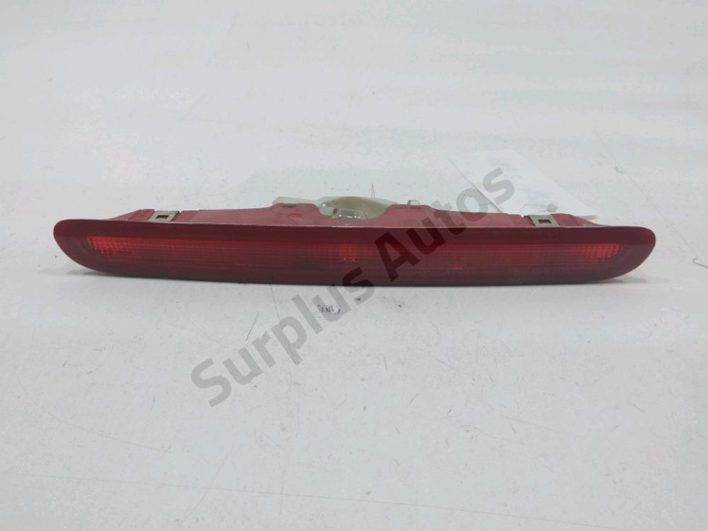 Feu stop supplementaire