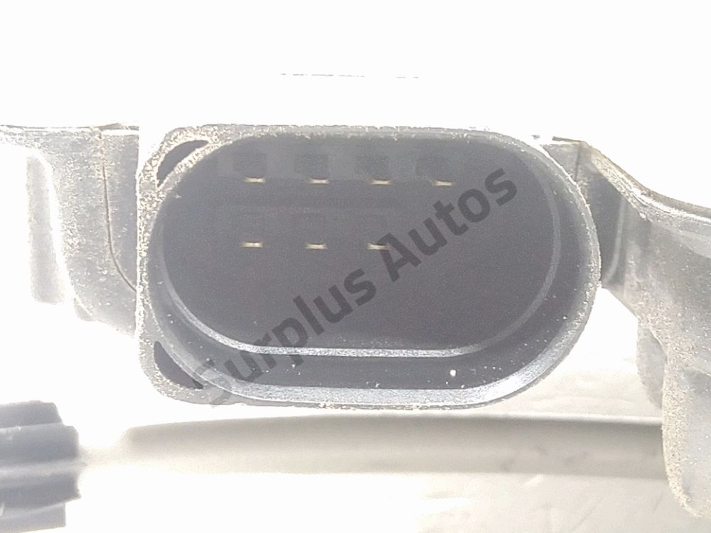 Serrure de porte avant gauche