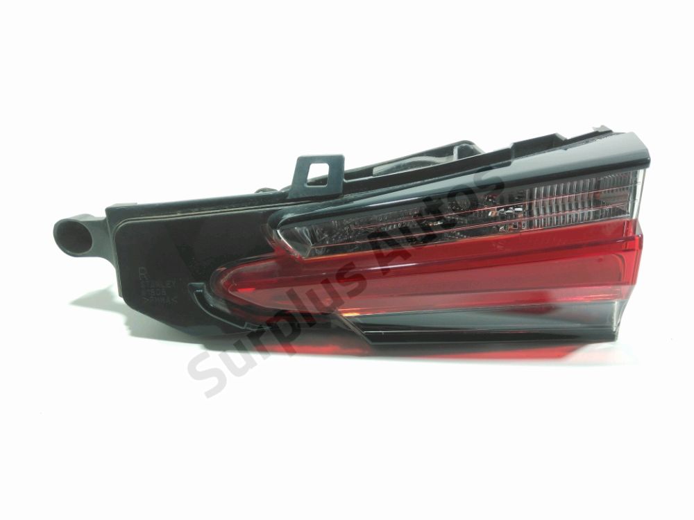 Feu arrière intérieur droit