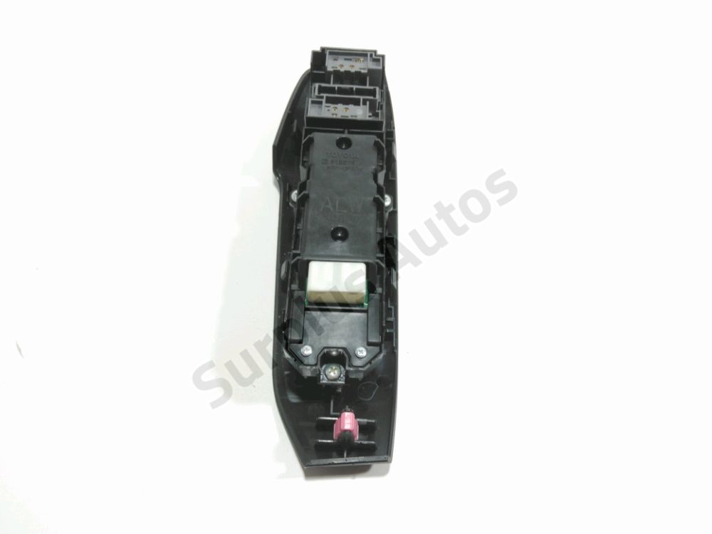 Commande lève-vitre avant gauche