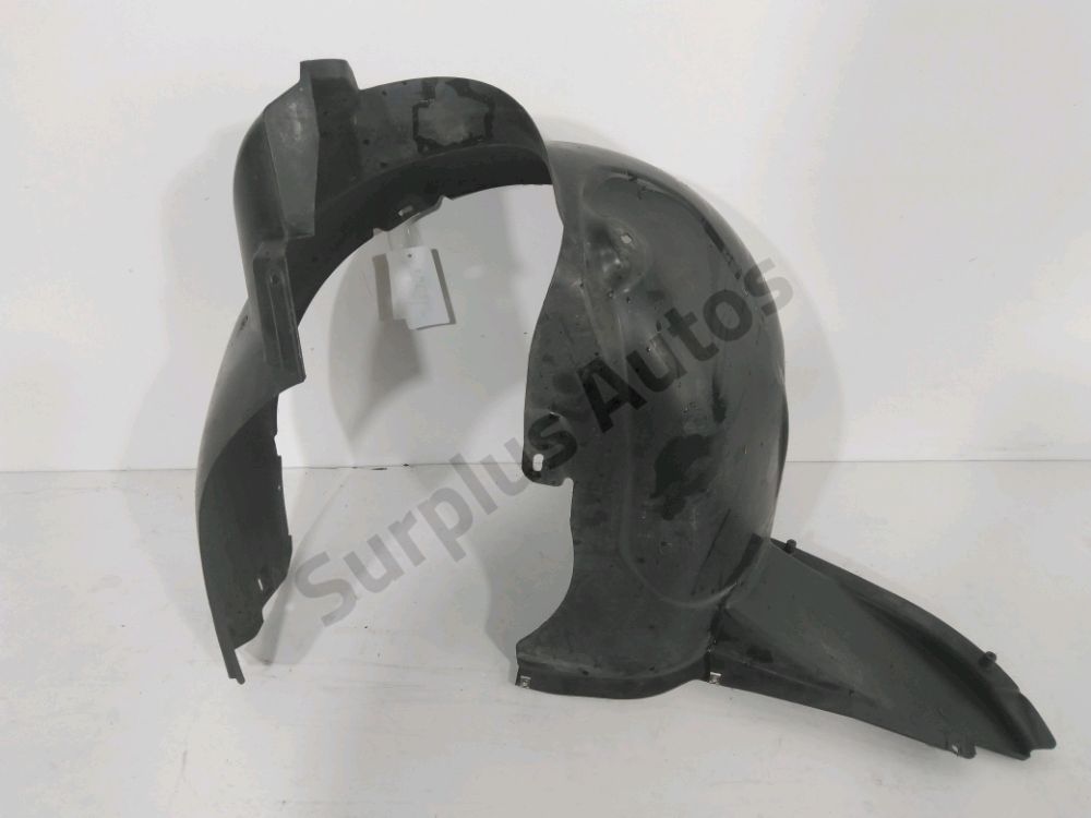 Pare-boue avant gauche