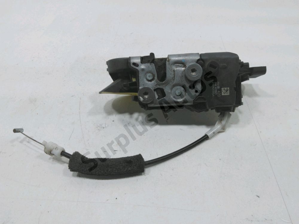 Serrure de porte battante arrière gauche
