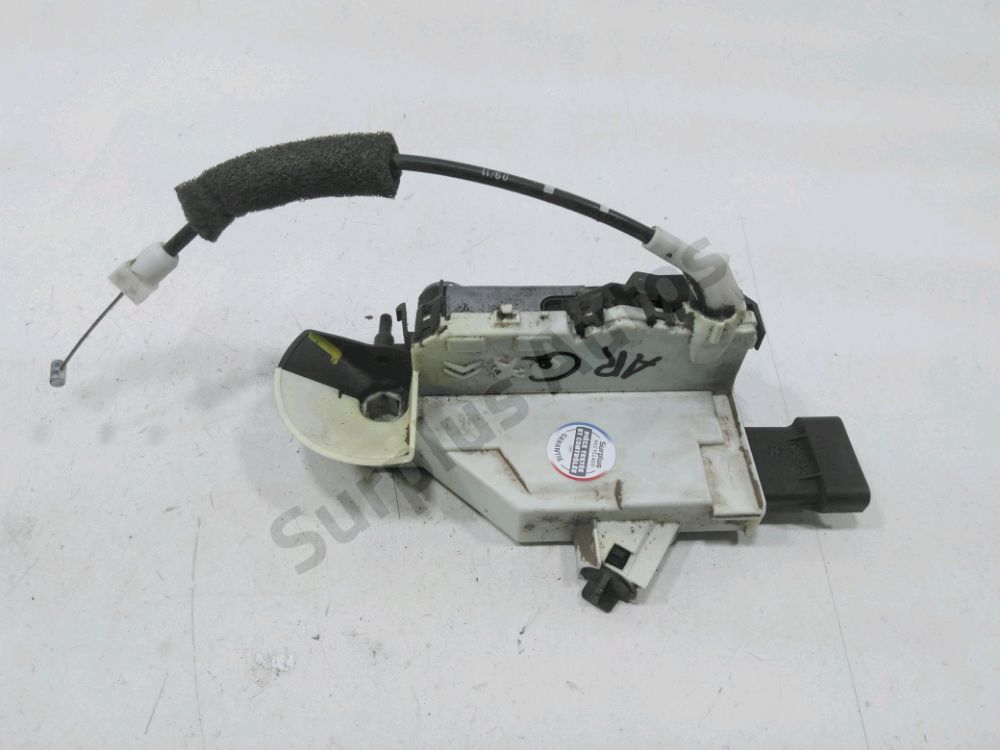 Serrure de porte battante arrière gauche