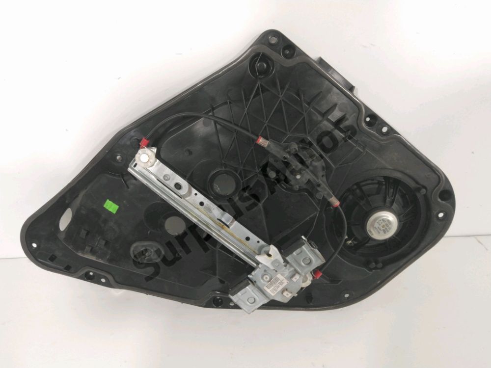 Lève-vitre manuel arrière droit