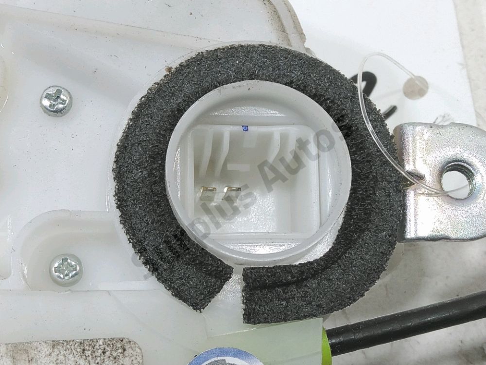Serrure de porte arrière gauche