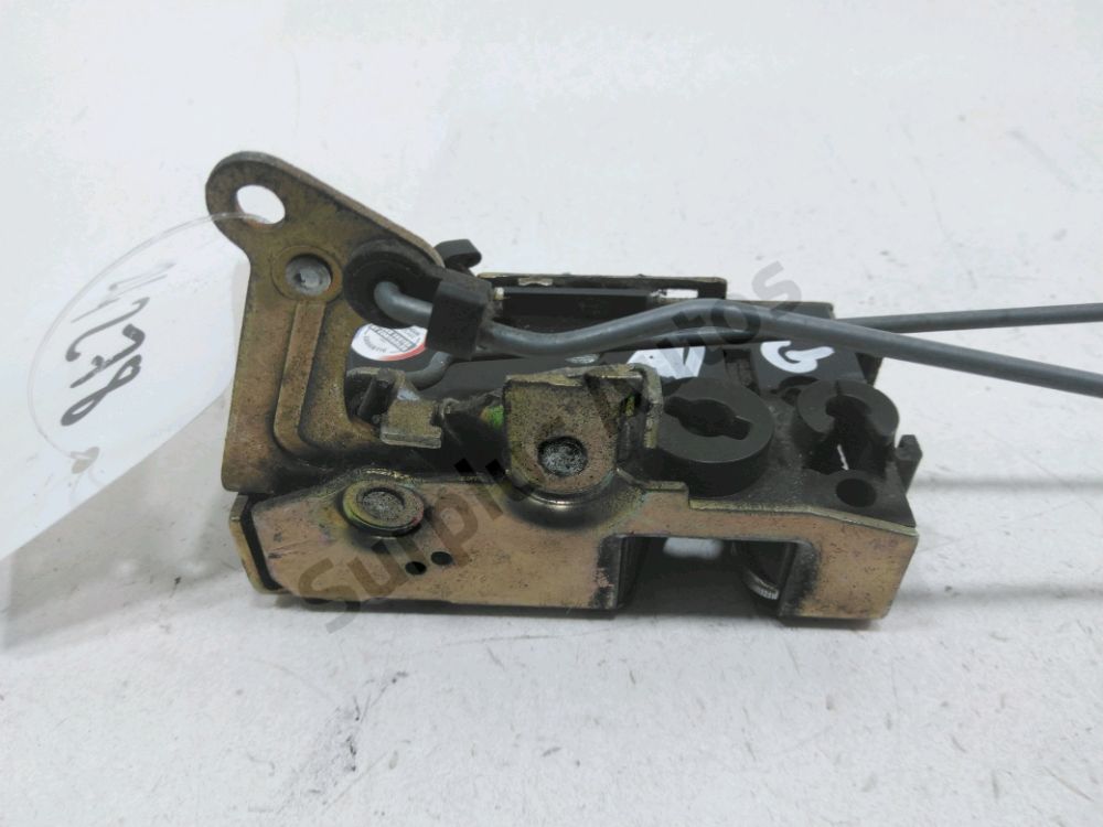 Serrure de porte avant gauche