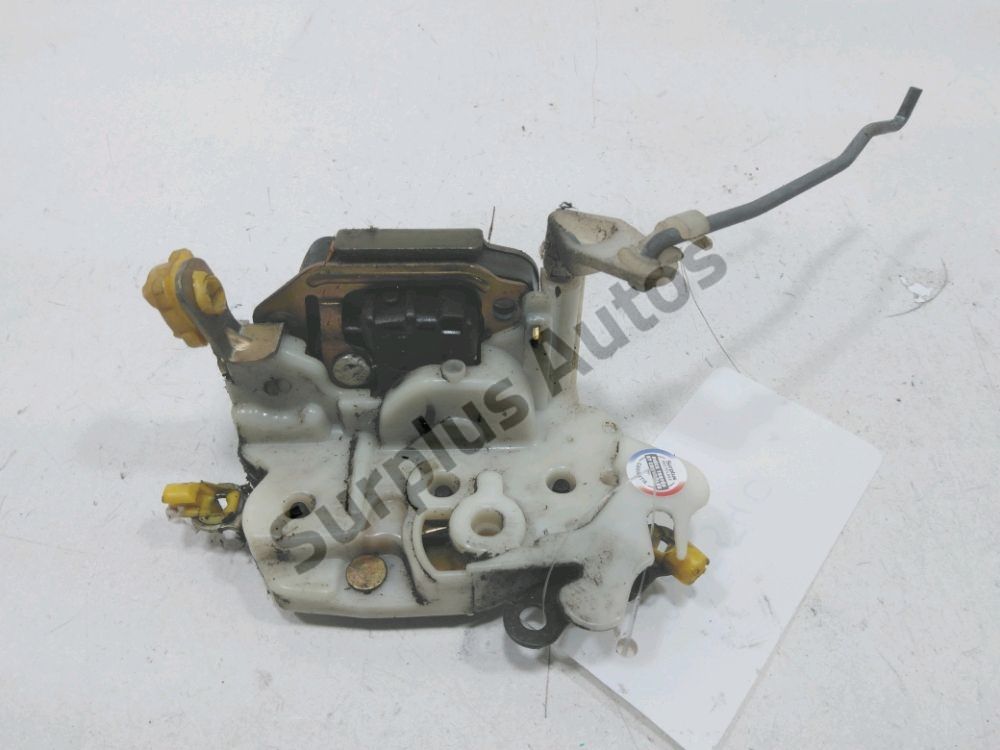 Serrure de porte avant gauche