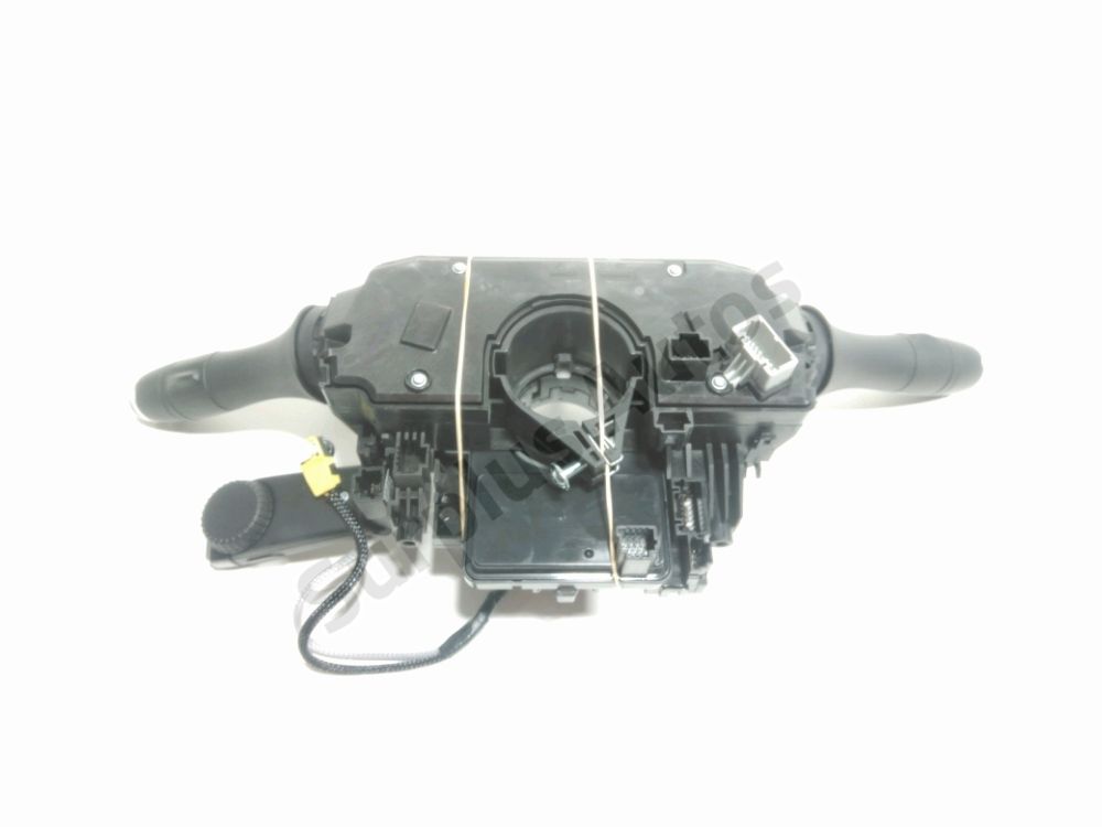 Commande sous-volant