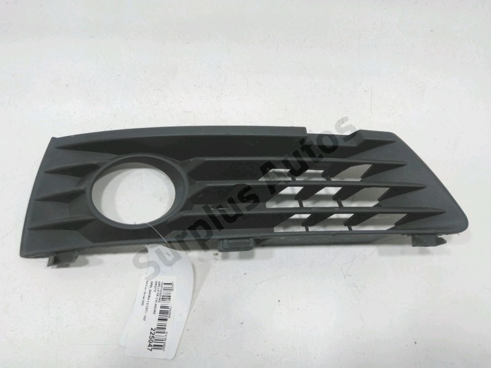 Grille de calandre droite