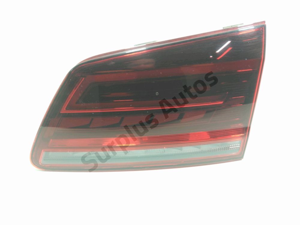 Feu arrière intérieur droit