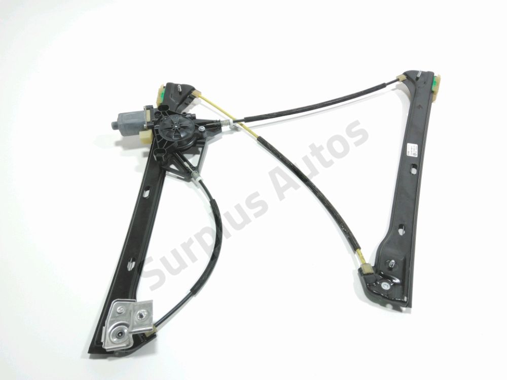 Lève-vitre électrique avant droit