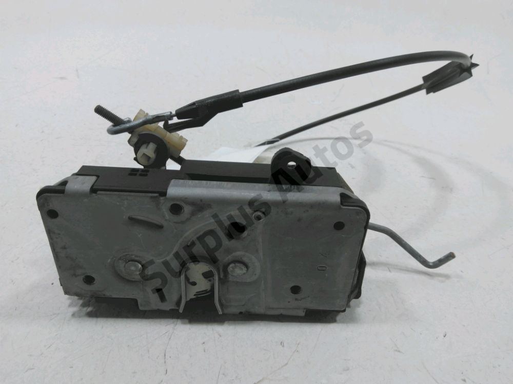 Serrure de porte avant gauche