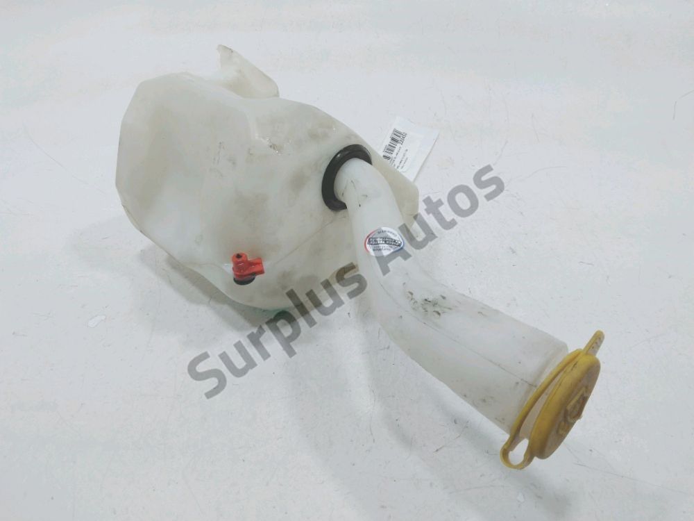 Réservoir de lave glace avant