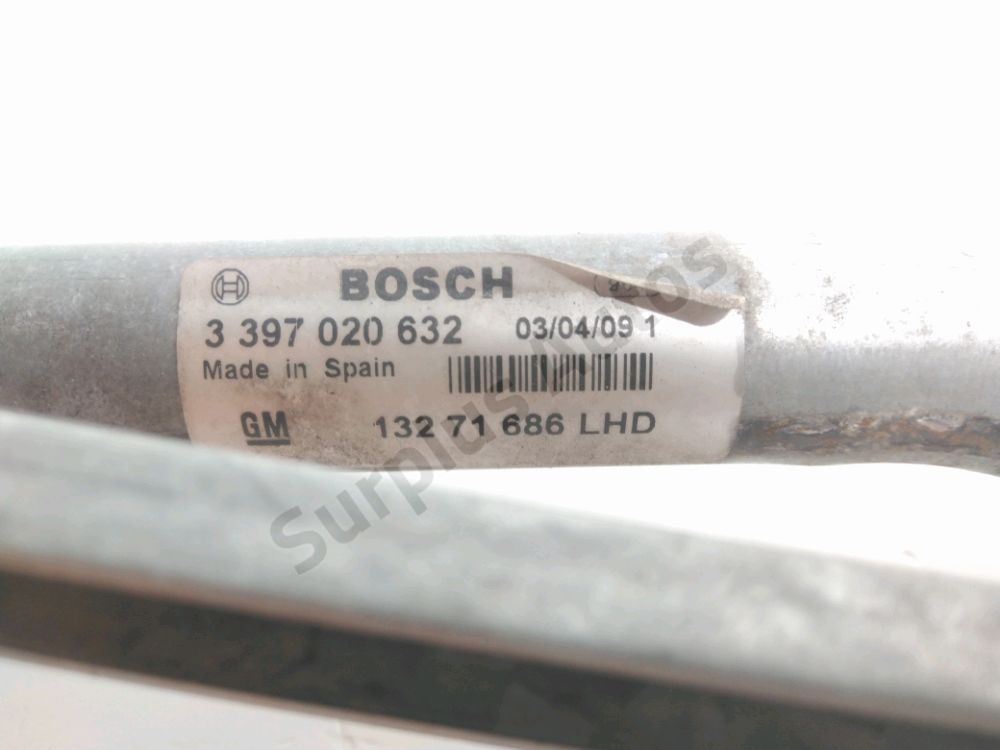 Mécanisme + moteur d'essuie glace avant