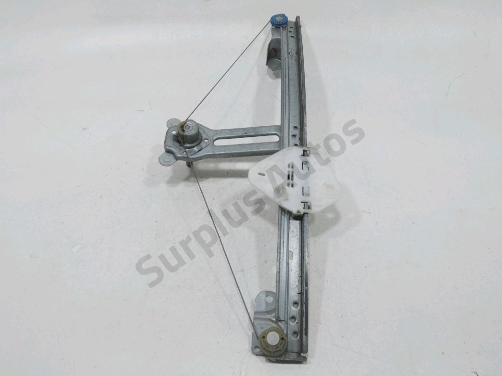 Lève-vitre manuel avant gauche