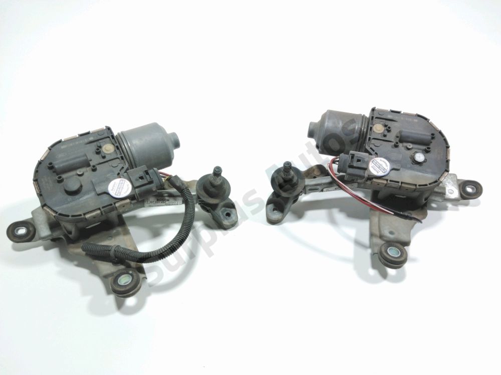 Mécanisme + moteur d'essuie glace avant