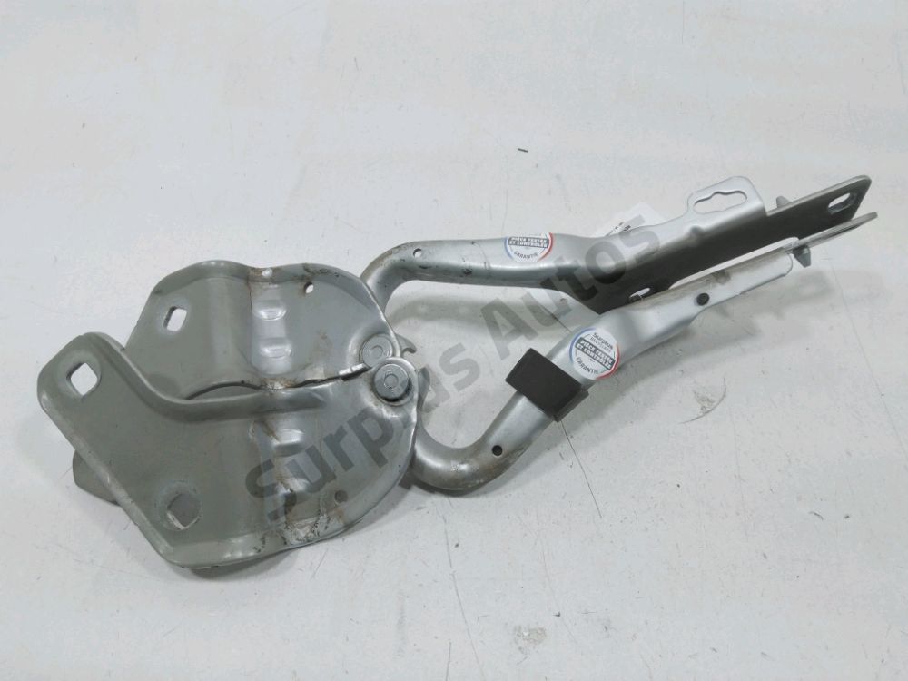 Jeu de charnières de capot