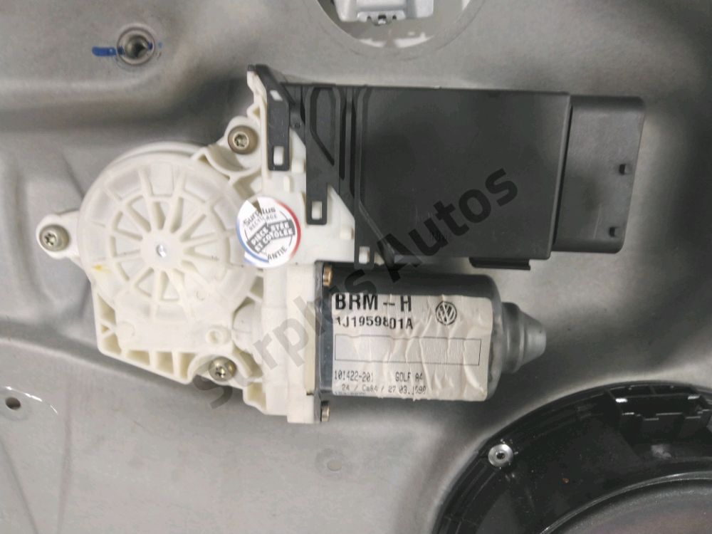 Lève-vitre électrique avant gauche