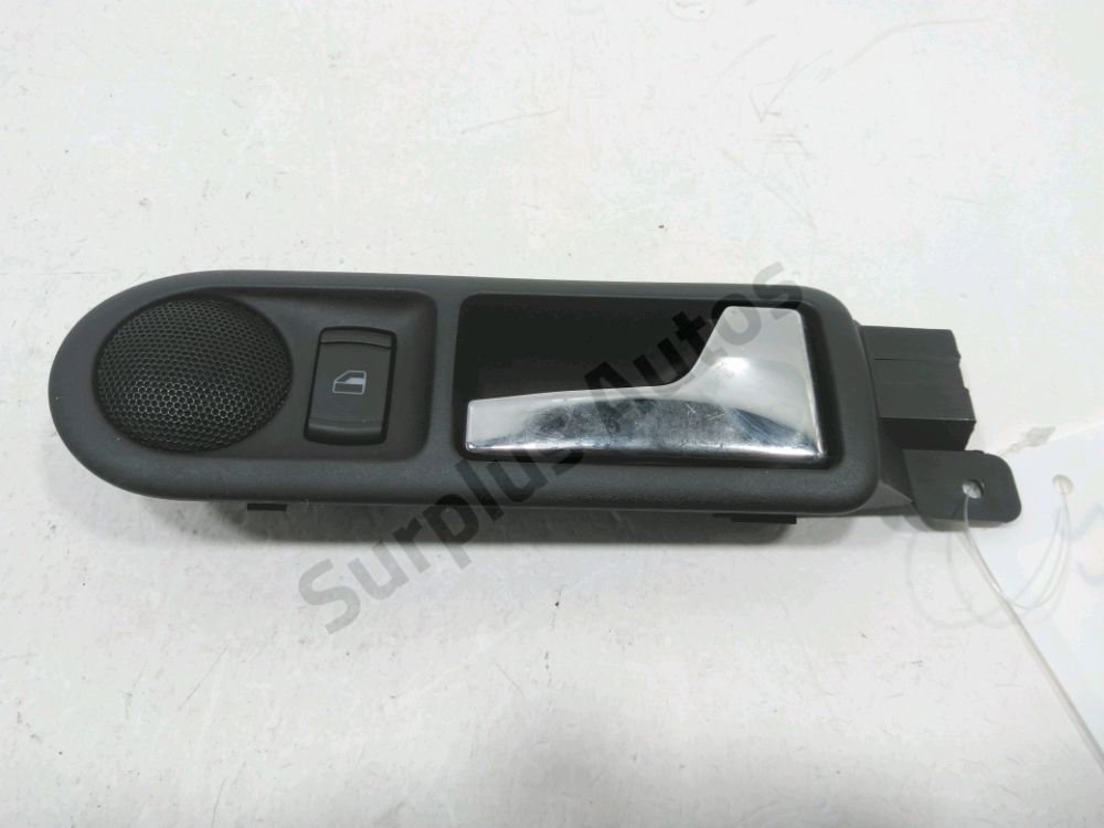 Poignée intérieure porte arrière droite