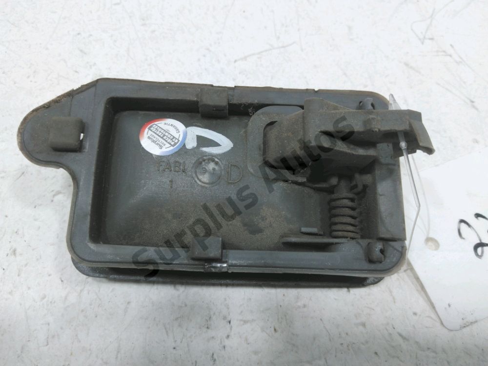 Poignée intérieure porte arrière droite