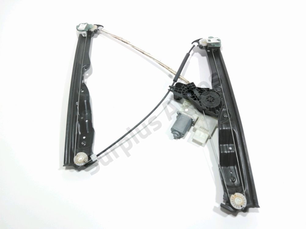 Lève-vitre électrique avant droit