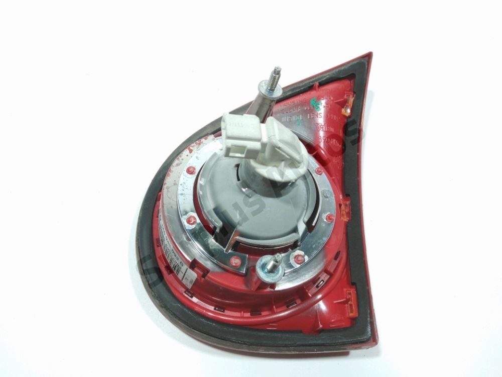 Feu arrière intérieur gauche