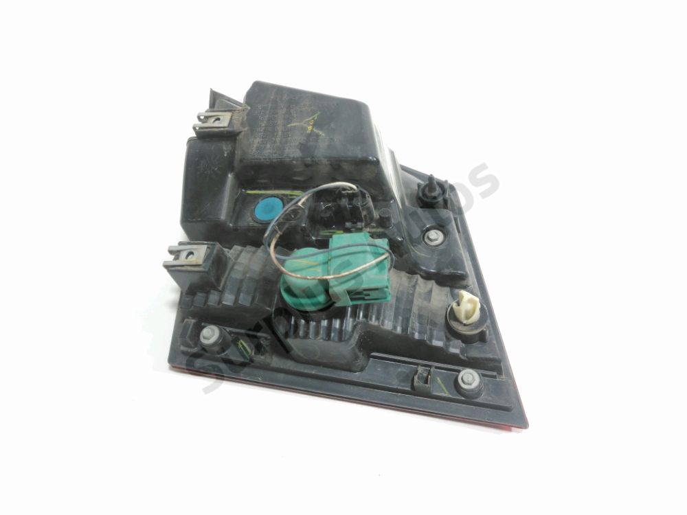 Feu arrière intérieur droit