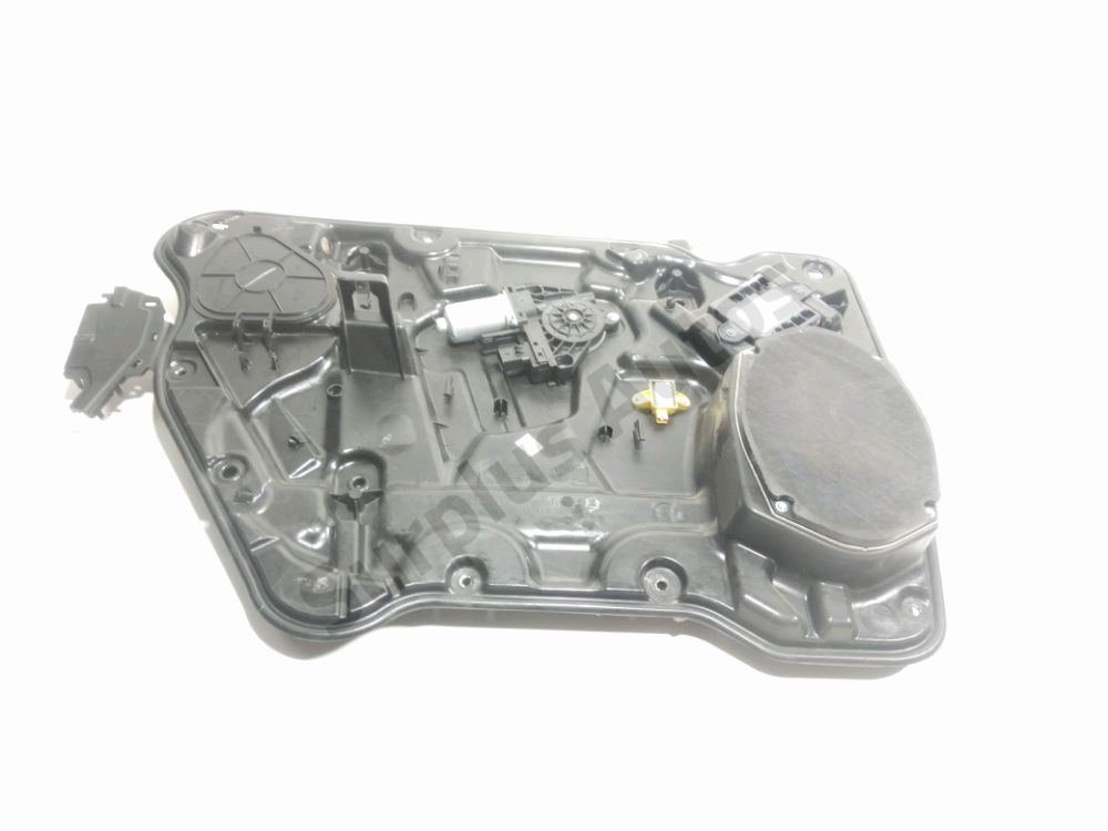 Lève-vitre électrique avant gauche