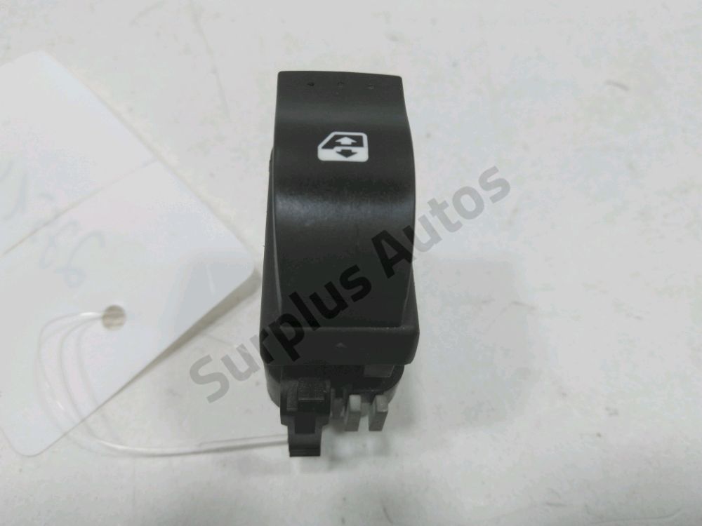 Commande lève-vitre avant droit