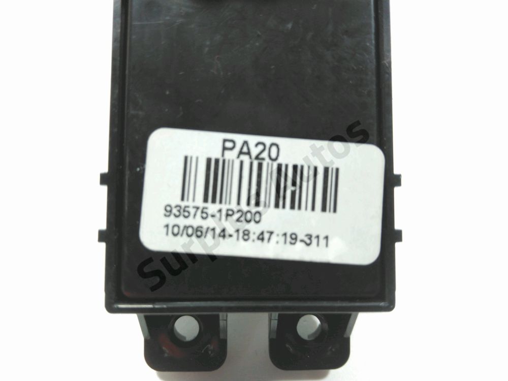 Commande lève-vitre avant droit